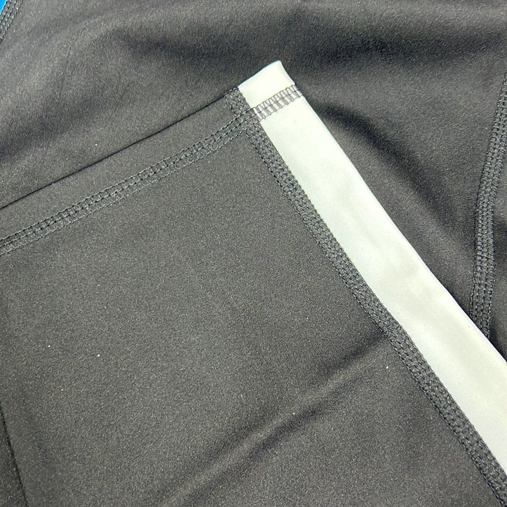 Women's Workout Leggings Contrast Color Yoga Pants Size XL Back teal NWT - Picture 4 of 6